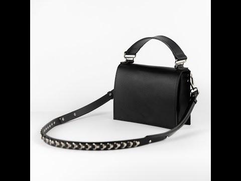 Book It ÎœÎµÎ»Î¹ÏƒÏƒÎ¹Î± - Article 3